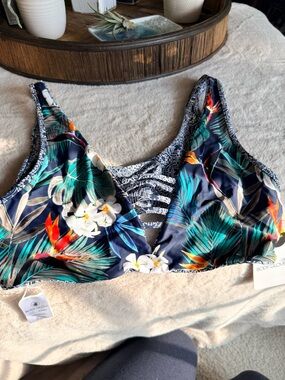Body Glove Maya Reversible Bikini Top XL Navy Tropical Floral Strappy Front NWT